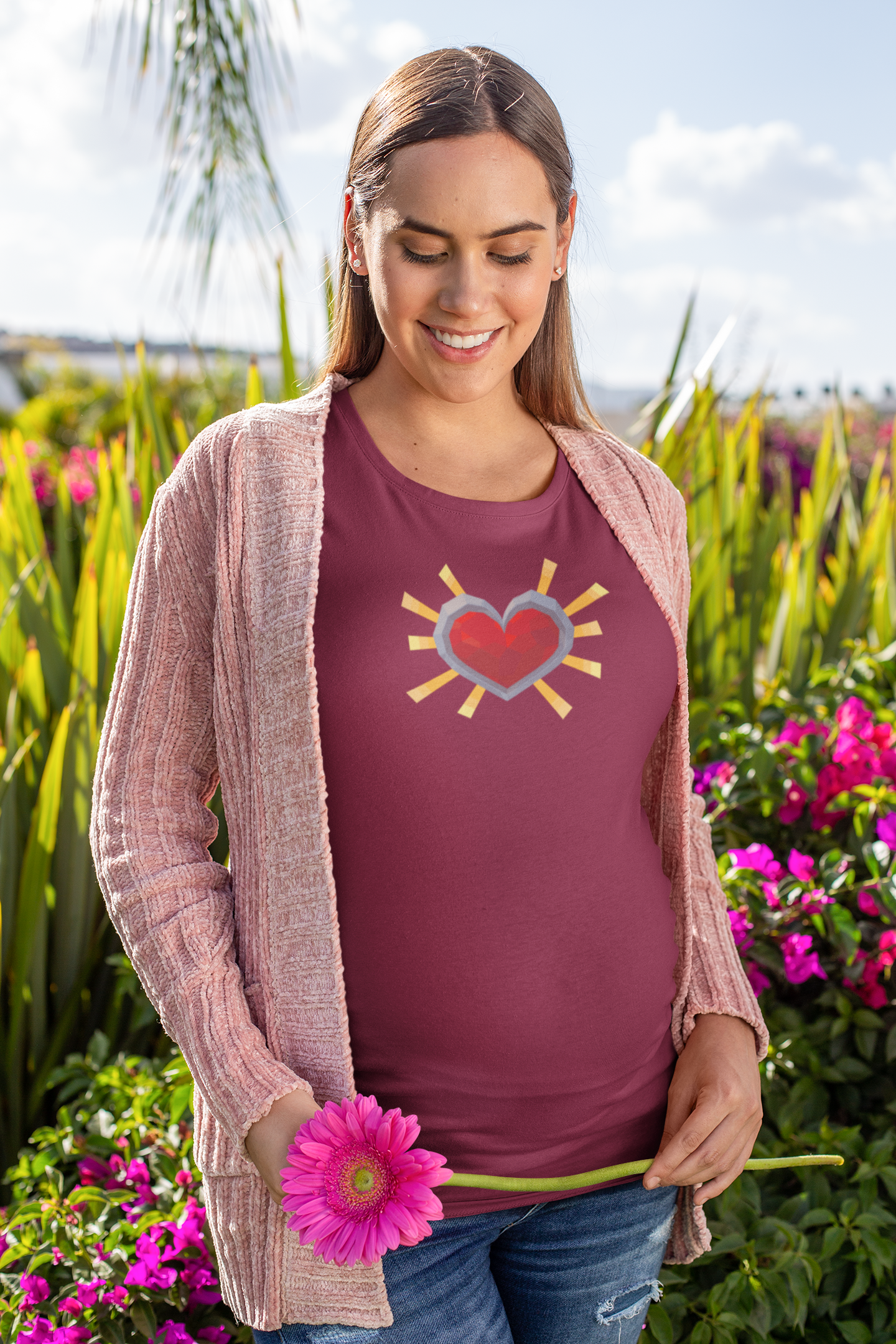 Retro Heart T‑Shirt – Symbol of Love & Life – Mother’s Day Gift